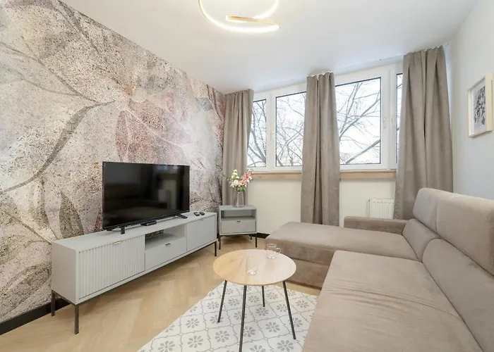 Zielinskiego Atmospheric By Renters Apartman *