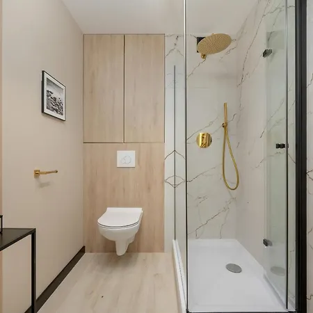 Zielinskiego Atmospheric By Renters فروتسواف